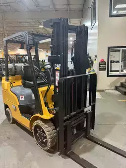Propane Forklifts 2021  CAT Lift Trucks fgc25n (4)