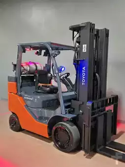 Montacargas GLP 2022  Toyota 8fgc35u-bcs (7)