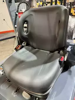 Montacargas GLP 2023  Toyota 8fgu25 (8)