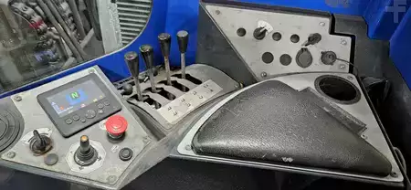 Montacargas diésel 2019  Combilift c8000 (8)