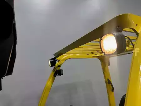 Montacargas diésel 2014  Hyster h110ft (10)