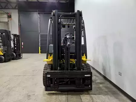 Diesel Forklifts 2021  Yale  (12)