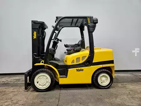 Diesel Forklifts 2021  Yale  (4)