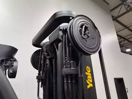 Montacargas GLP 2019  Yale glc155vx (10)