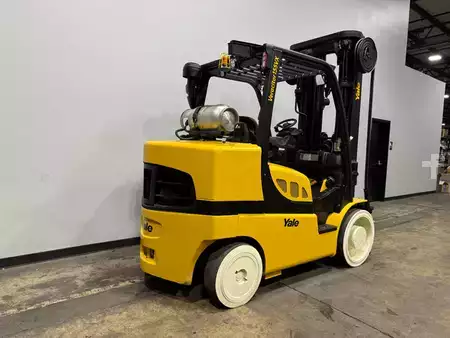 Montacargas GLP 2019  Yale glc155vx (4)