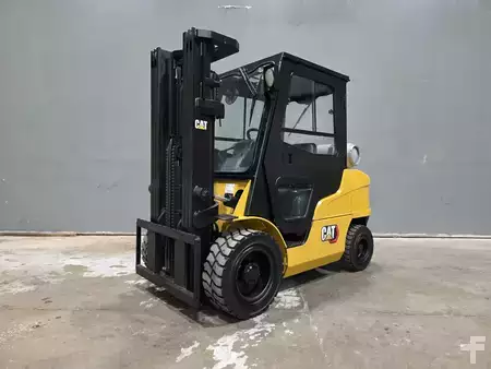 Montacargas GLP 2017  CAT Lift Trucks gp30n (2)