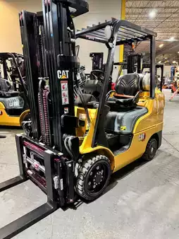 Montacargas GLP 2019  CAT Lift Trucks c6000 (4)