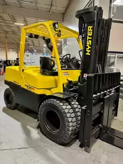 Montacargas diésel 2020  Hyster h110ft (1)
