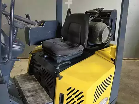 Propane Forklifts 2023  Aisle Master 44s (7)
