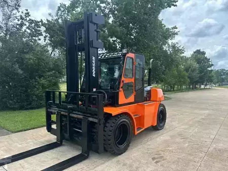 Montacargas diésel 2015  Doosan d90s-5 (6)
