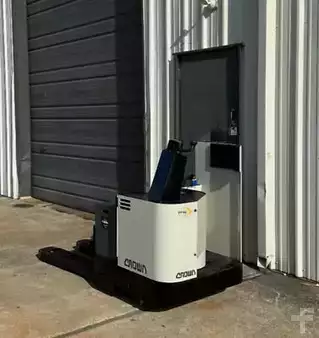 Electric Pallet Jacks 2007  Crown pr3020-60 (4)