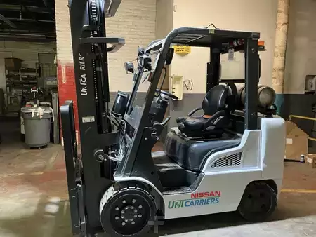Propane Forklifts 2021  Nissan mcug1f2f30lv (1)
