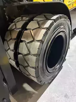 Montacargas diésel 2018  Hyster h110ft (11)