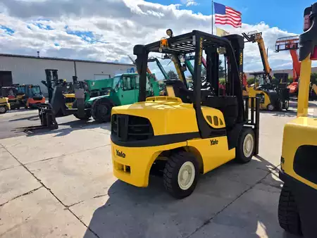 Diesel Forklifts 2023  Yale GDP080VXN (3)