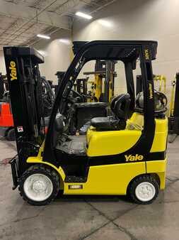 Propane Forklifts 2021  Yale GLC050VXN (15)