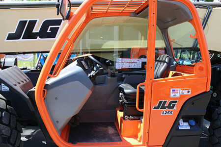 Manipulador fijo 2016  JLG 1255 (18)