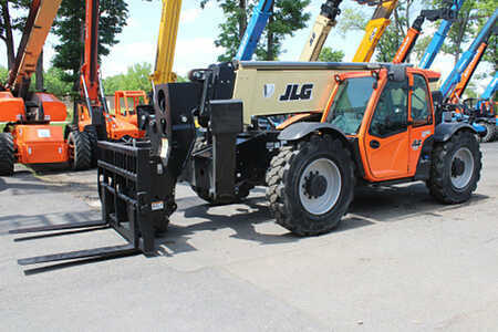 Telehandler Fixed 2020  JLG 1055 (1)