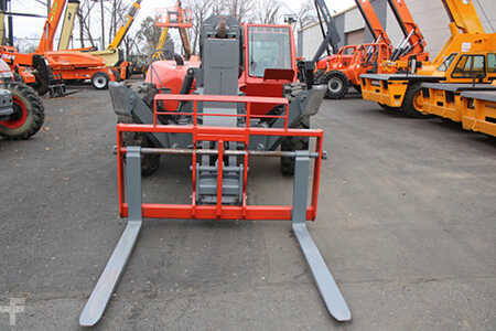 Telehandler Fixed 2016  Skyjack SJ1056TH (21)