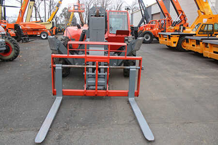 Telehandler Fixed 2016  Skyjack SJ1056TH (4)