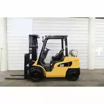 Propane Forklifts 2013  CAT Lift Trucks 2p6000 (1)