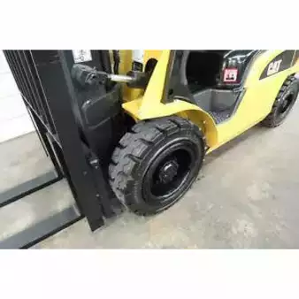 Propane Forklifts 2013  CAT Lift Trucks 2p6000 (6)
