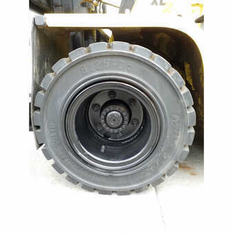 Montacargas diésel 2005  Hyster h155xl (3)