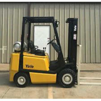 Carretilla elevadora GLP 2005  Yale glp040afnuaf084 (1)