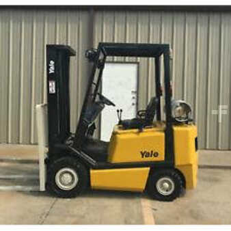 Carretilla elevadora GLP 2005  Yale glp040afnuaf084 (2)