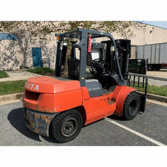 Diesel Forklifts 2008  Toyota  (3)