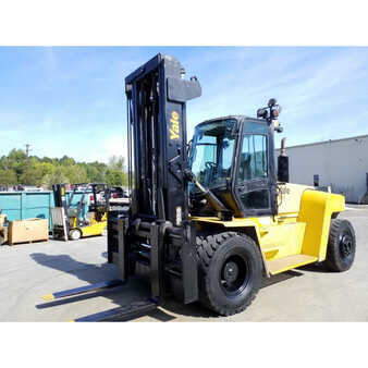 Diesel Forklifts 2014  Yale gdp300ec (1)