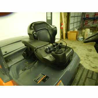 Diesel Forklifts 2013  Toyota  (6)