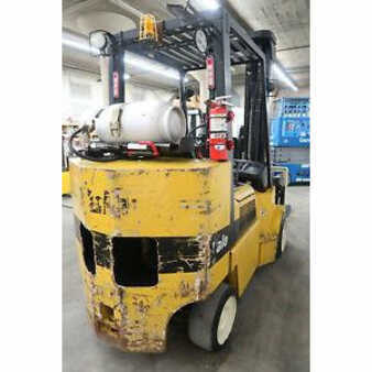 Carretilla elevadora GLP 2006  Yale glc100mj (2)