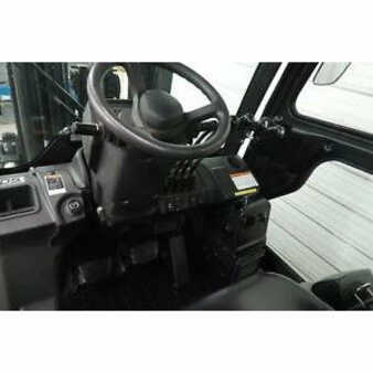 Propane Forklifts 2015  CAT Lift Trucks gp55n (9)