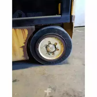 4-Wheel Electric 2012  Yale ERC045VG (3)