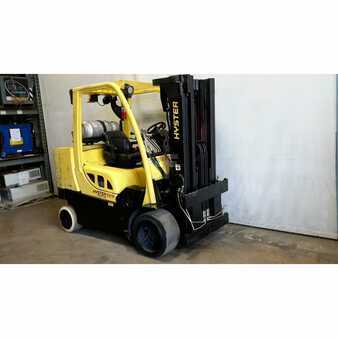 Propane Forklifts 2011  Hyster s120ft (1)