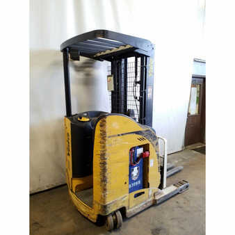 Reach Trucks 2007  Yale nr040dan (2)