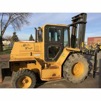 Rough Terrain Forklifts 2011  Mastercraft  (2)