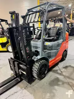 Propane Forklifts 2016  Toyota 8fgcu32 (4)