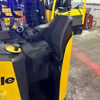 Reach Trucks 2021  Yale nr045eb (8)