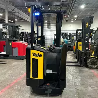 Reach Trucks 2022  Yale nr045ec (6)