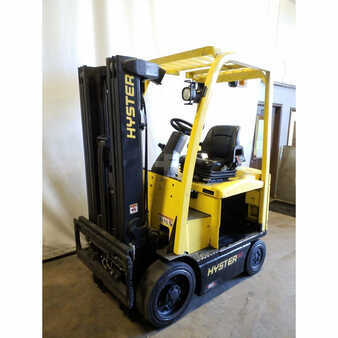 4 Wheels 2014  Hyster e50xn (1)
