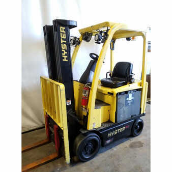 4 Wheels 2013  Hyster e40xn (1)