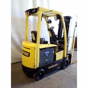 4 Wheels 2013  Hyster e40xn (4)