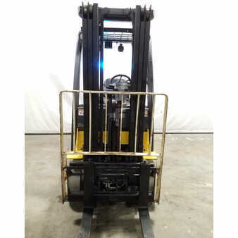 Carretilla elevadora GLP 2013  Yale glc050lx (2)