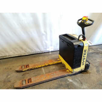 4 Wheels 2014  Hyster w40zc (1)