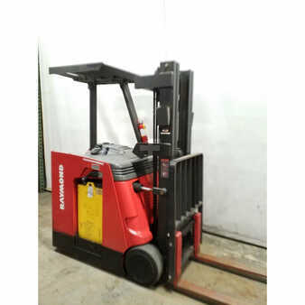 Stackers stand-on 2009  Raymond 4100-30tt (3)