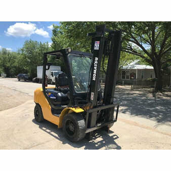 Diesel Forklifts 2013  Komatsu  (3)