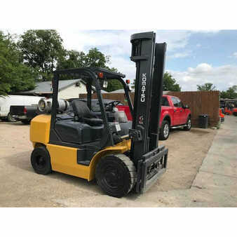 Propane Forklifts 2006  Komatsu  (4)