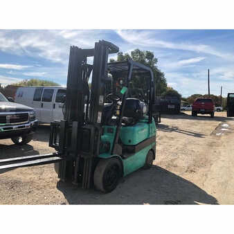 Propane Forklifts 2003  Mitsubishi fgc25k (2)