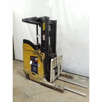 Reach Trucks 2008  Yale nr040dan (3)